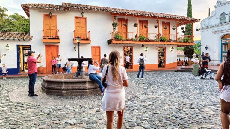 Visitar Medellín. Cómo llegar, donde alojarte y seguridad