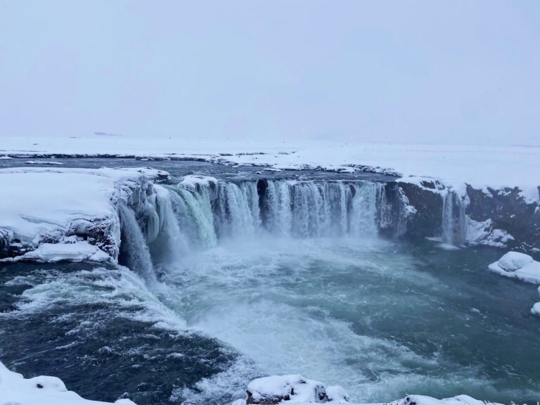 Ruta al norte de Islandia. Hofsós, Siglufjördur, Akureyri y Godafoss