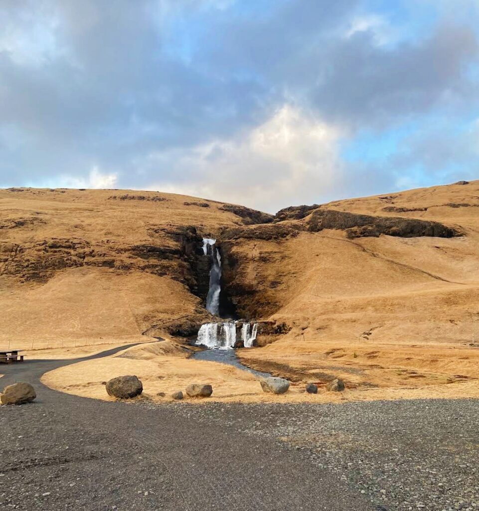 Gluggafoss, la cascada de las ventanas, en el sur de Islandia.