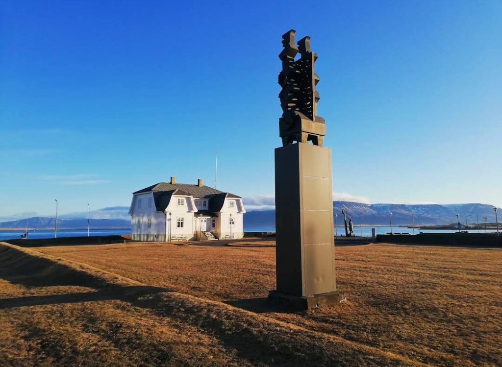 La Casa Höfdi, un lugar lleno de historia en Reikiavik.