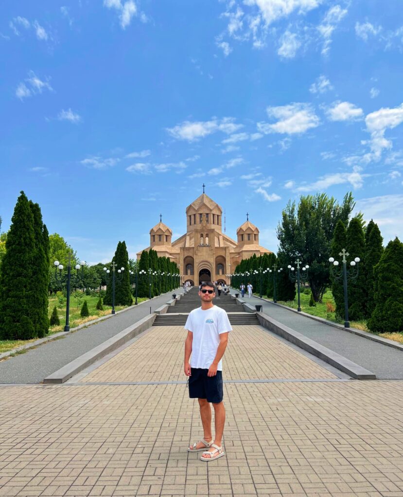 Ereván en 1 día. La Catedral de San Gregorio el Iluminador.