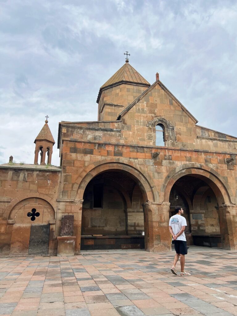 Saint Gayane Church, en Echmiadzín.