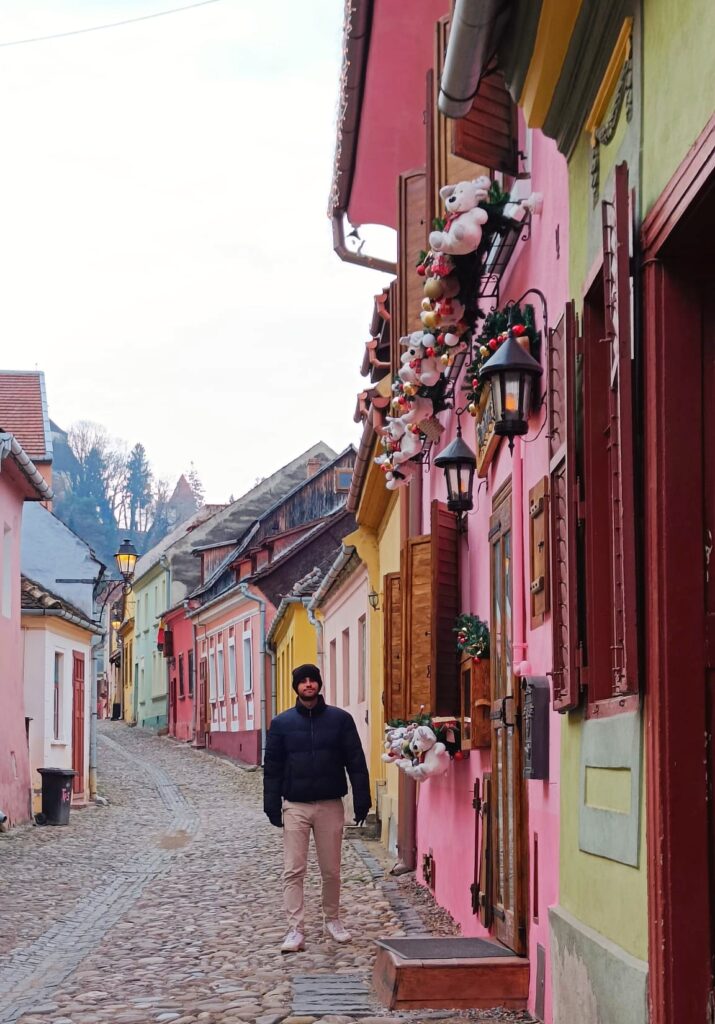 Las preciosas calles de colores del centro de Sighisoara.