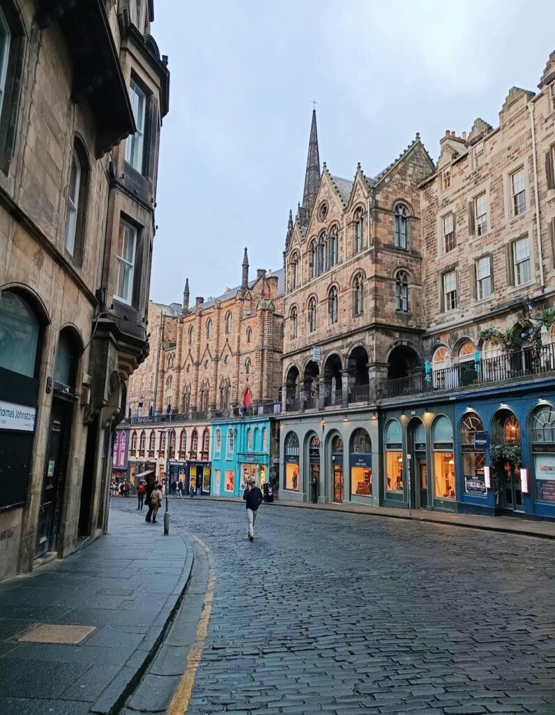 Las 5 capitales más bonitas de Europa: Edimburgo