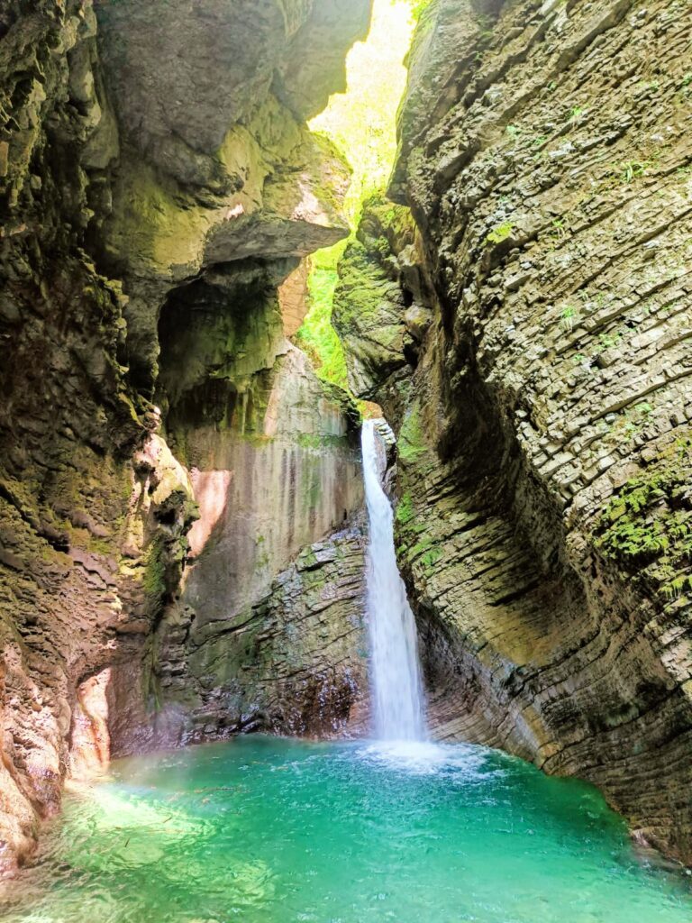 Viajar 3 días por Eslovenia: la Cascada Kozjak